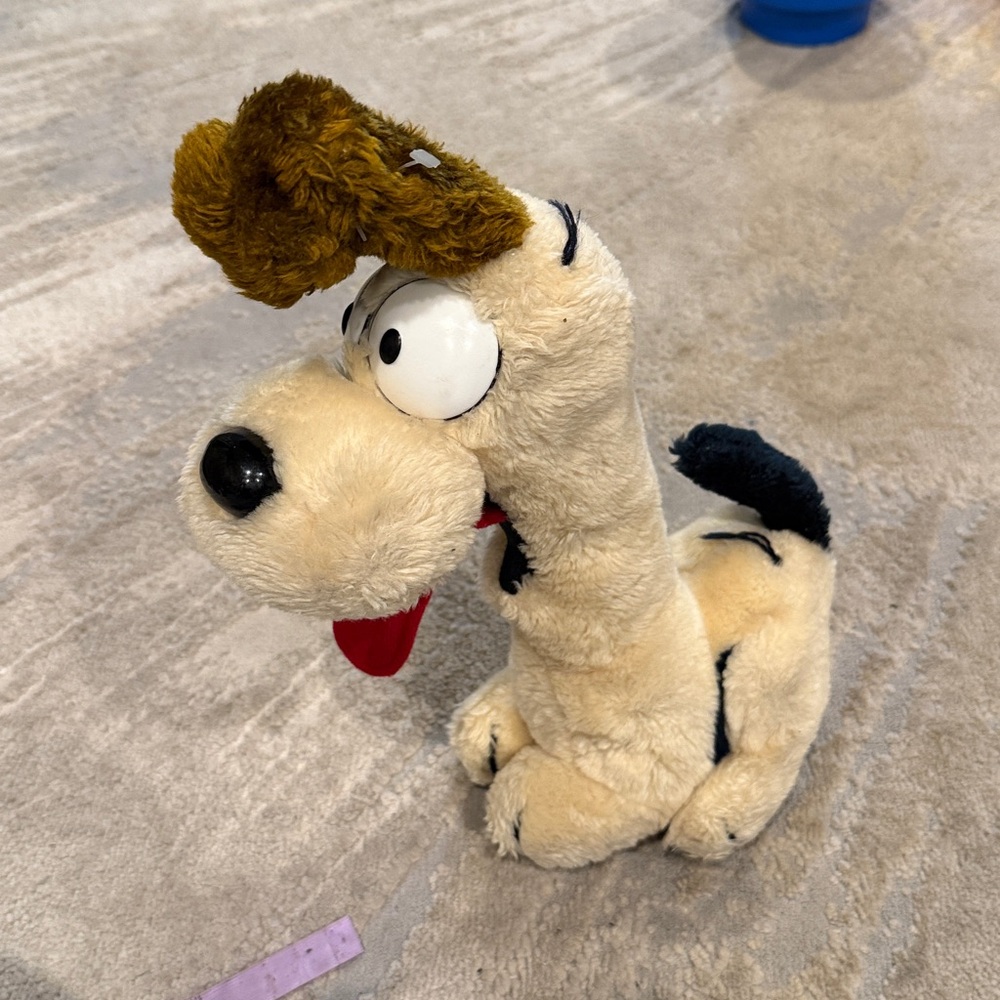 Vintage 1983 Garfield's Odie the Dog 14" Plush Stuffed Animal Toy Fun Farm Beige